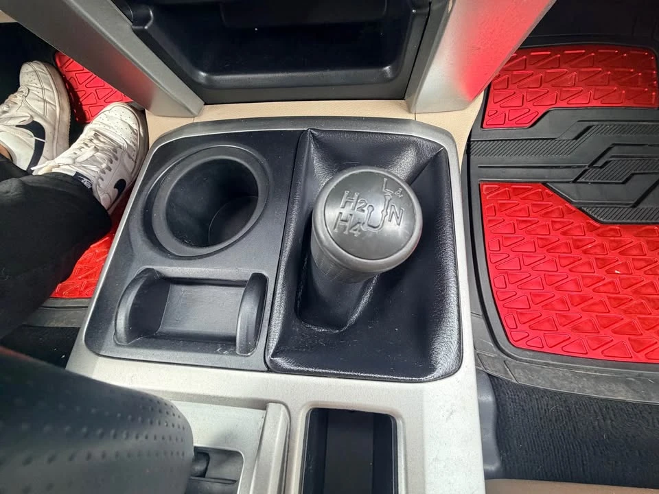 2010 Toyota 4Runner 5th Gen - Image 16 of 18