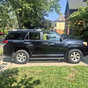 2010 Toyota 4Runner SR5 Sport Utility 4D