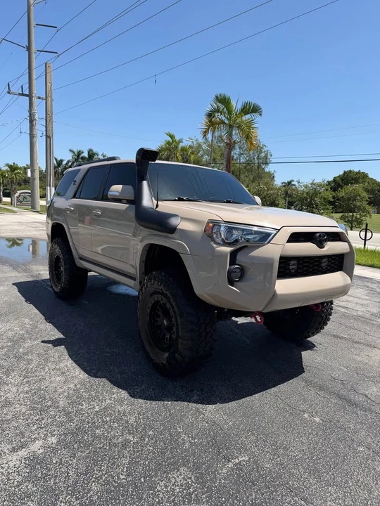 2010 Toyota 4Runner 5th Gen - Image 3 of 9