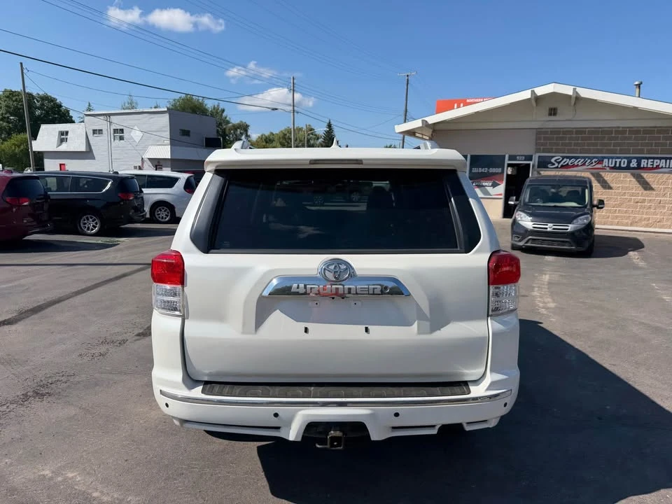 2010 Toyota 4Runner 5th Gen - Image 4 of 13