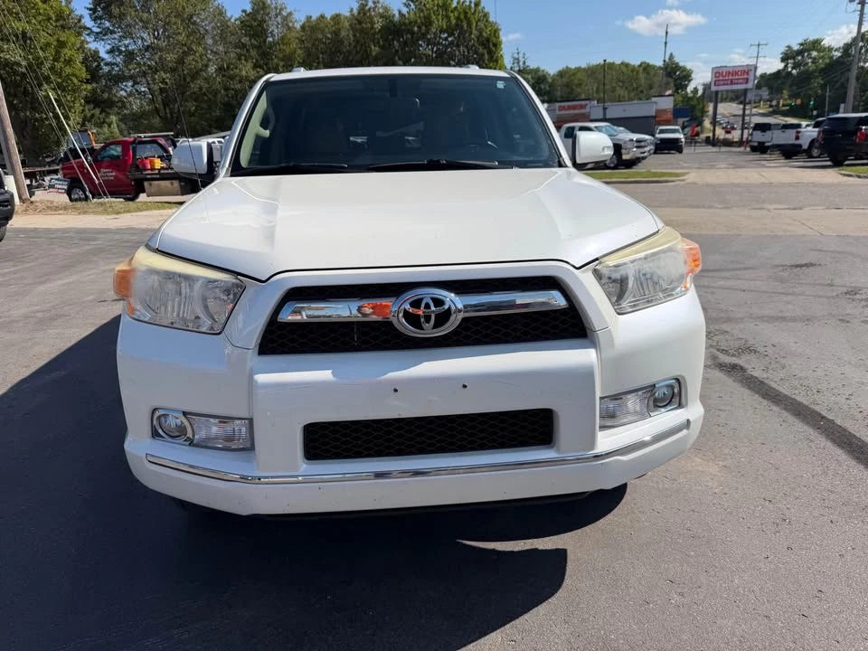 2010 Toyota 4Runner 5th Gen - Image 8 of 13