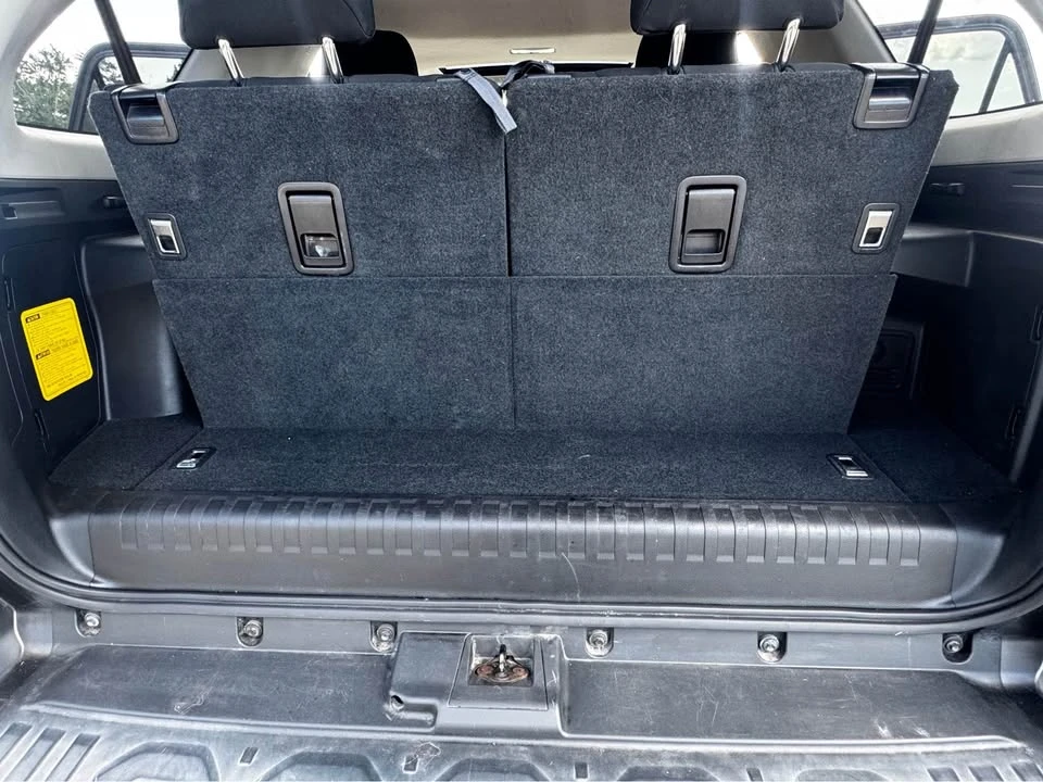 2010 Toyota 4Runner 5th Gen - Image 15 of 17