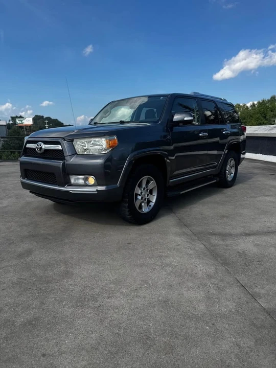 2010 Toyota 4Runner 5th Gen - Image 2 of 17