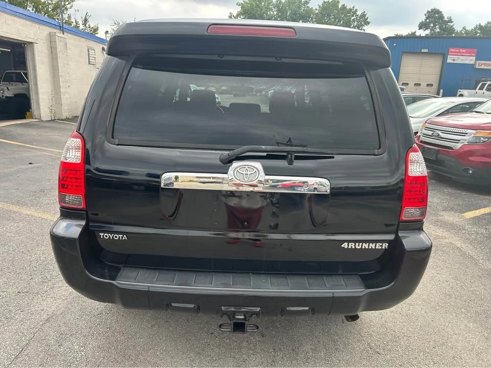 2010 Toyota 4Runner 5th Gen - Image 4 of 20