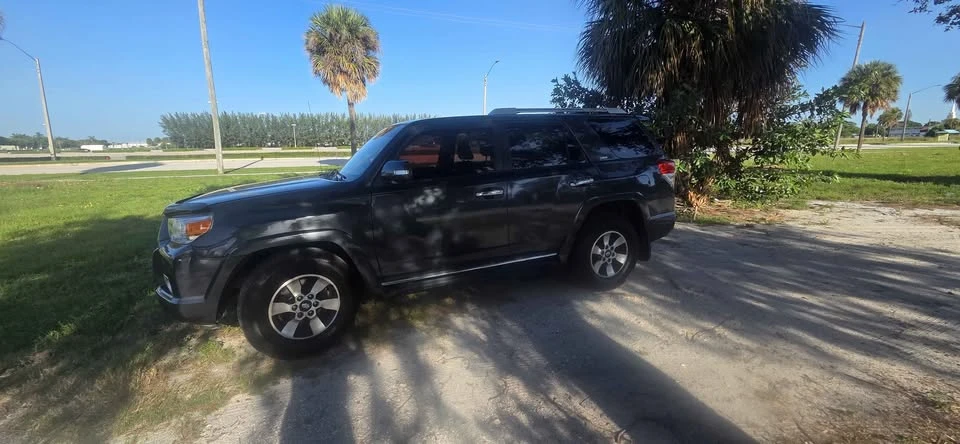 2010 Toyota 4Runner 5th Gen - Image 4 of 5