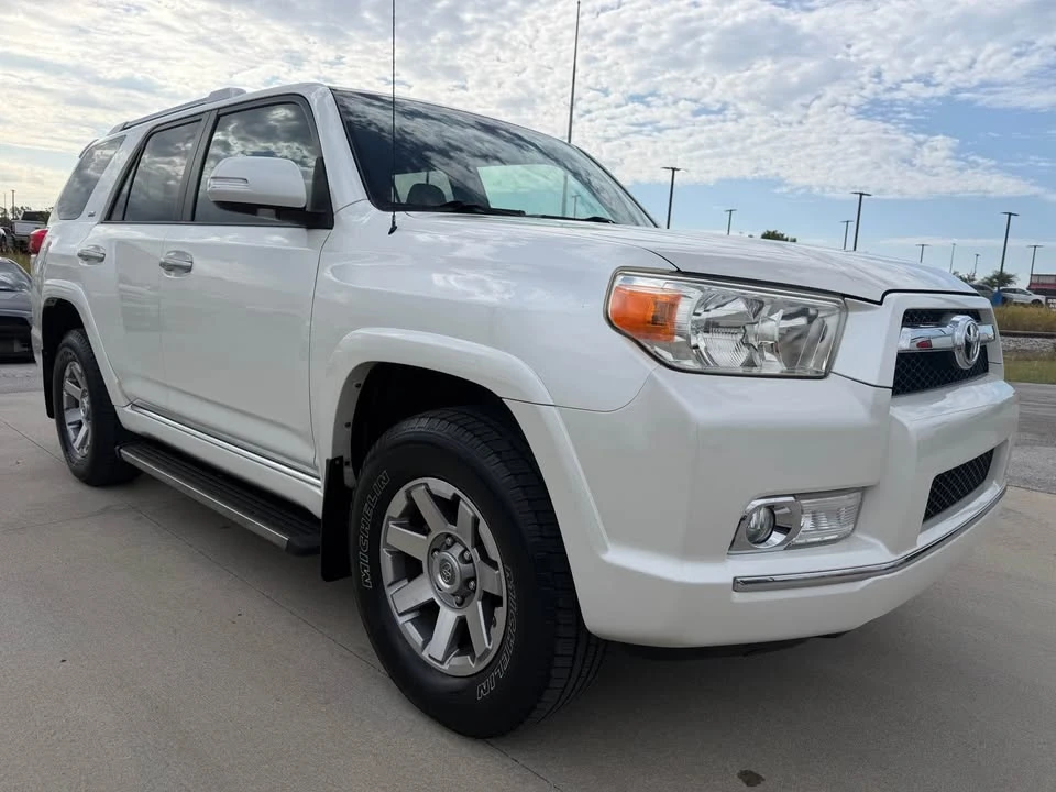 2010 Toyota 4Runner 5th Gen - Image 2 of 7