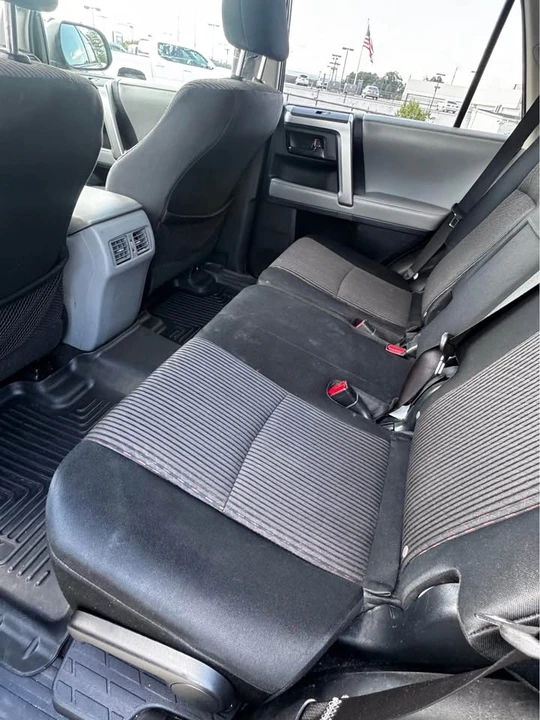 2010 Toyota 4Runner 5th Gen - Image 8 of 17