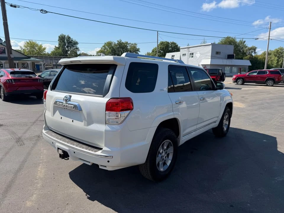 2010 Toyota 4Runner 5th Gen - Image 5 of 13