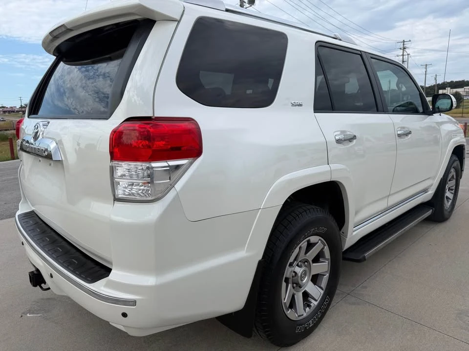 2010 Toyota 4Runner 5th Gen - Image 3 of 7