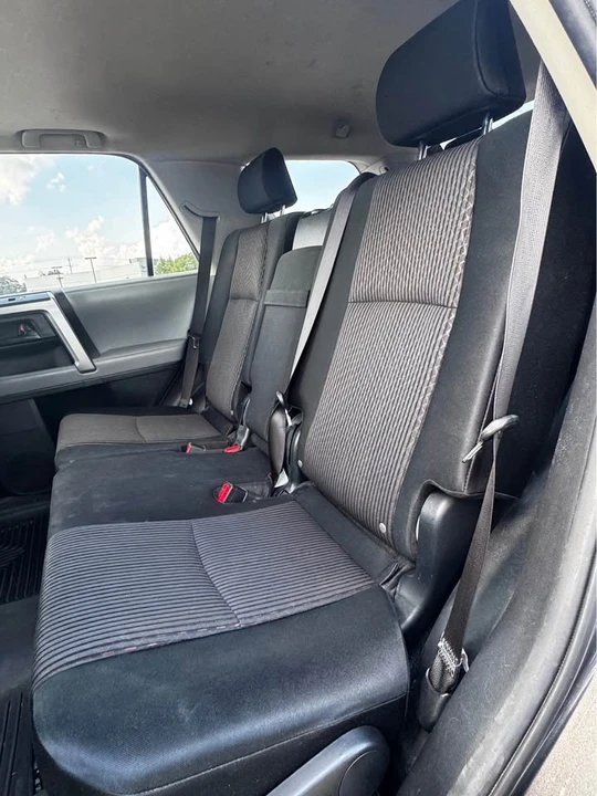 2010 Toyota 4Runner 5th Gen - Image 7 of 17