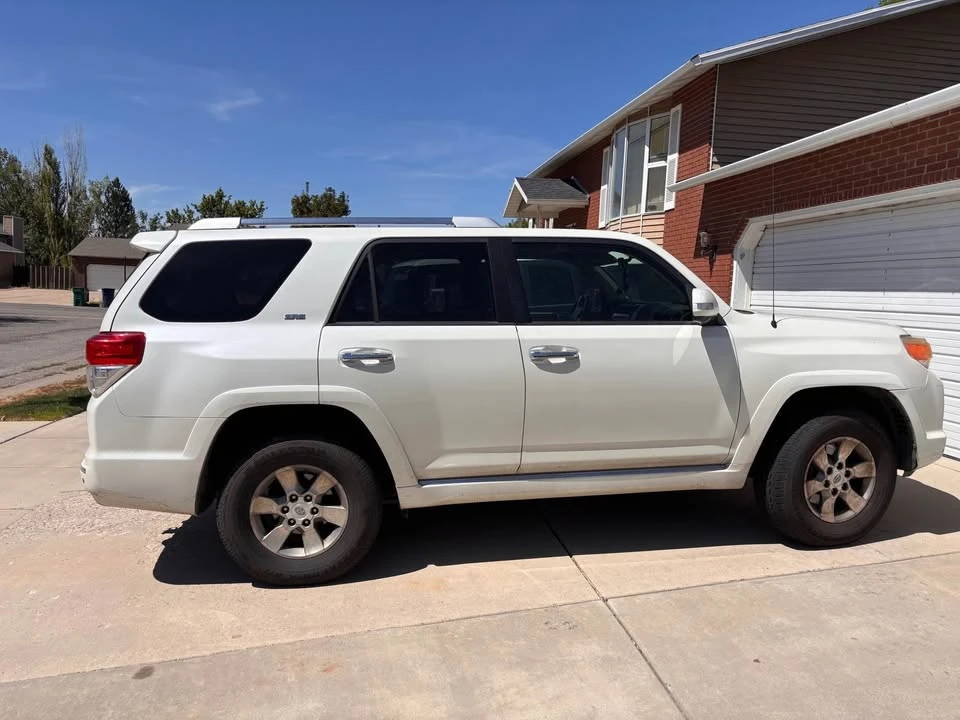 2010 Toyota 4Runner 5th Gen - Image 5 of 6