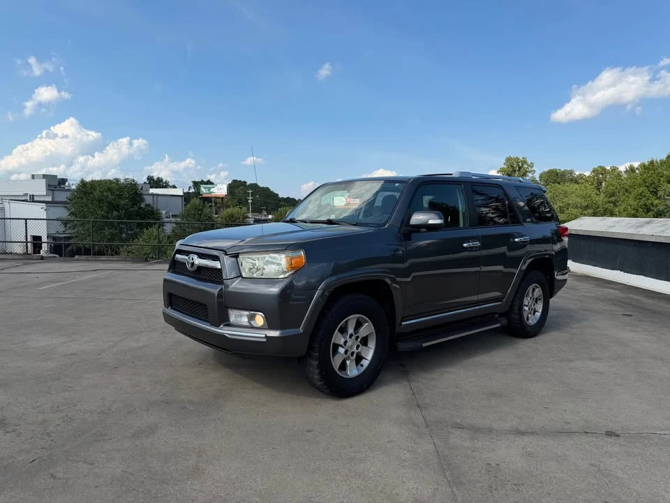 2010 Toyota 4Runner 5th Gen - Image 7 of 9