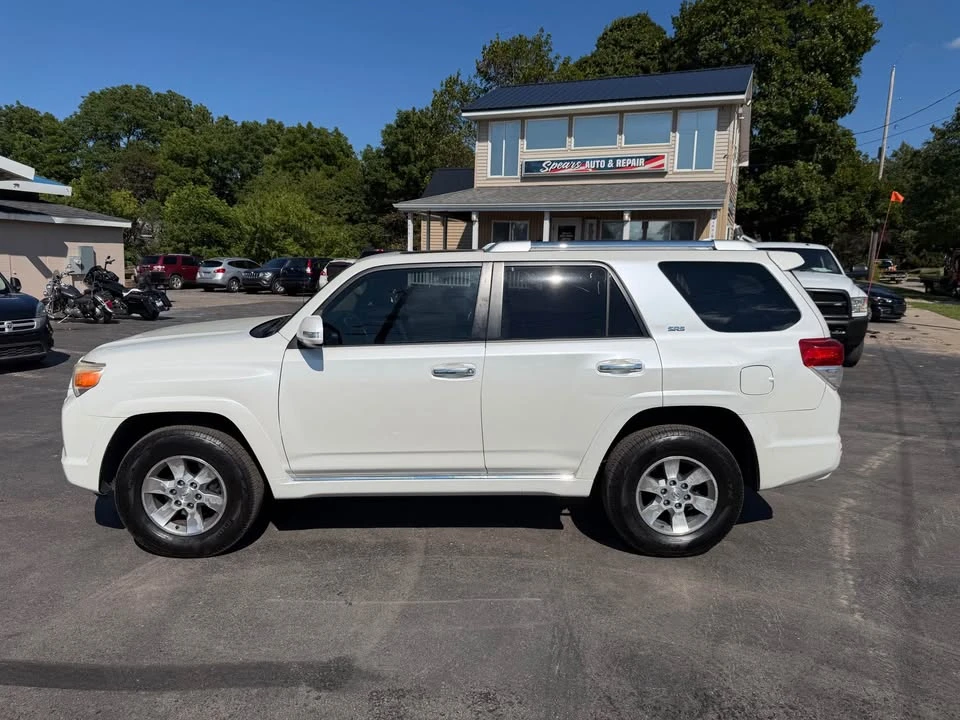 2010 Toyota 4Runner 5th Gen - Image 2 of 13