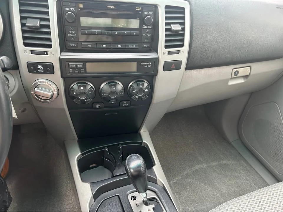 2010 Toyota 4Runner 5th Gen - Image 18 of 20