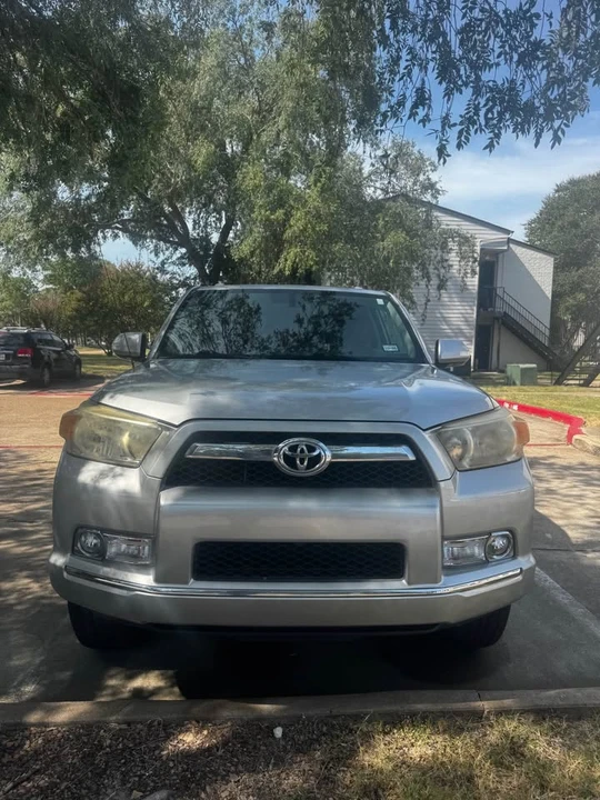 2010 Toyota 4Runner 5th Gen - Image 2 of 10