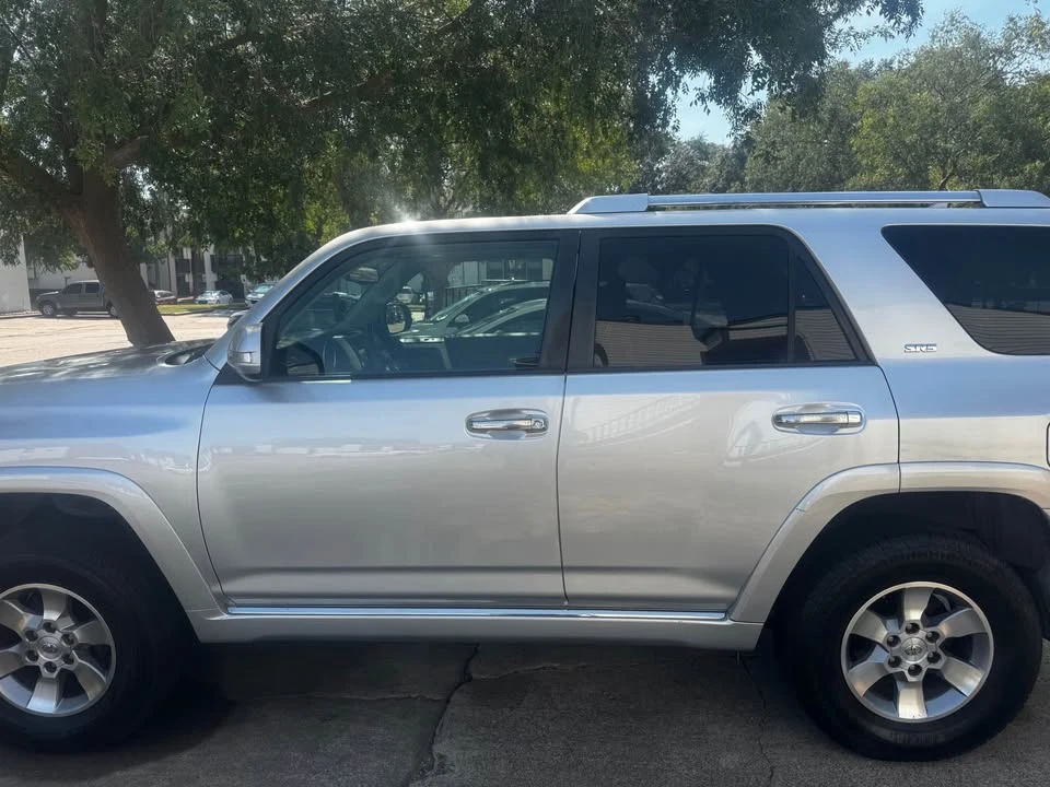 2010 Toyota 4Runner 5th Gen - Image 6 of 10