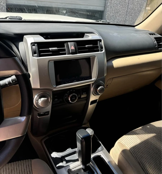 2010 Toyota 4Runner 5th Gen - Image 5 of 7