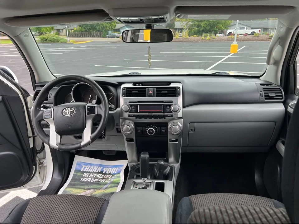 2010 Toyota 4Runner 5th Gen - Image 10 of 20