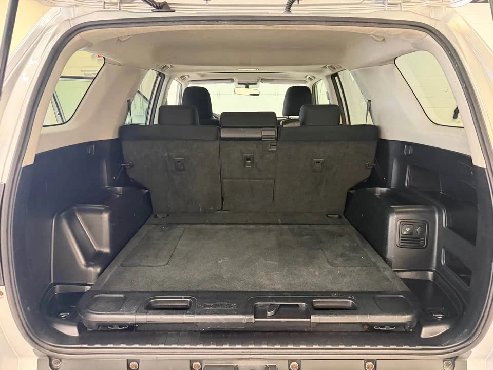2010 Toyota 4Runner 5th Gen - Image 12 of 20