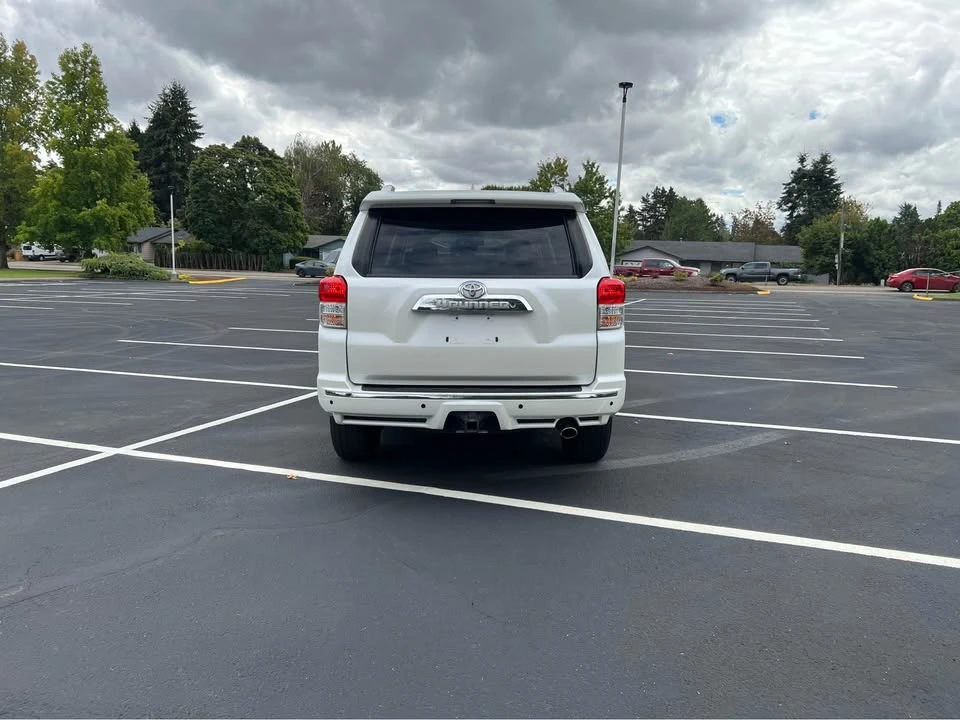 2010 Toyota 4Runner 5th Gen - Image 7 of 20