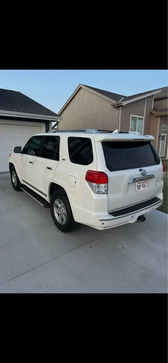 2010 Toyota 4Runner 5th Gen - Image 4 of 7