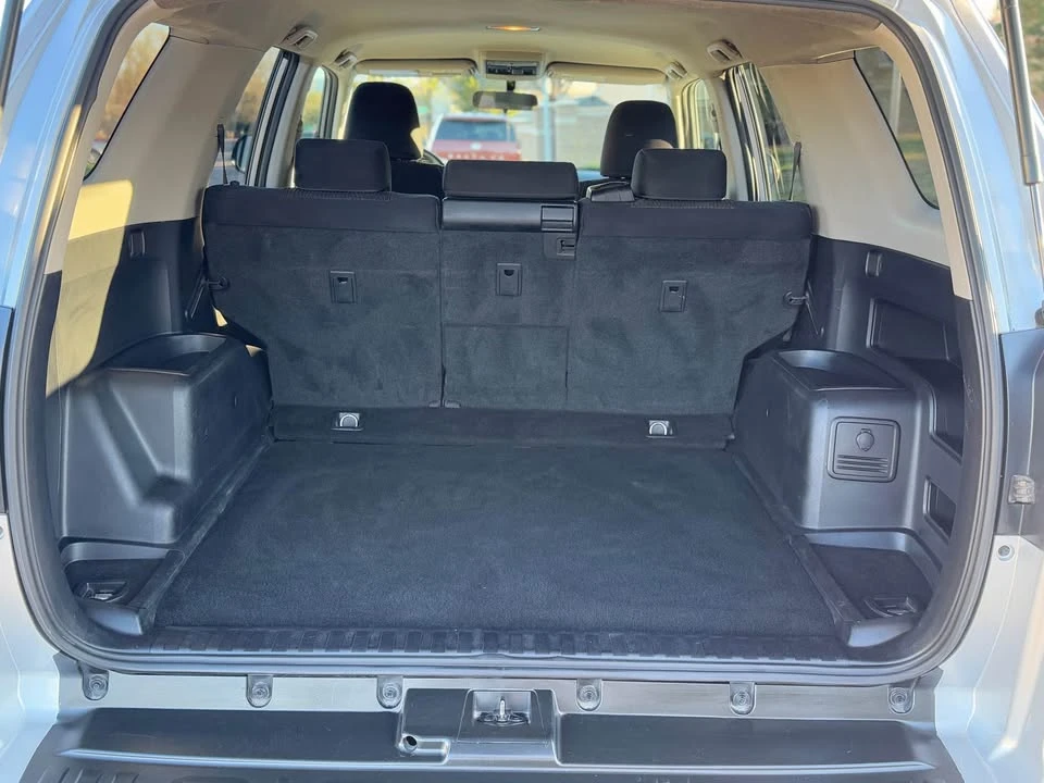 2010 Toyota 4Runner 5th Gen - Image 11 of 19