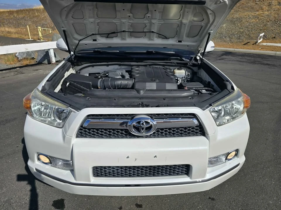 2010 Toyota 4Runner 5th Gen - Image 8 of 13