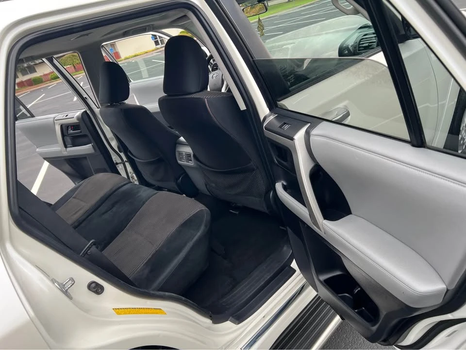 2010 Toyota 4Runner 5th Gen - Image 13 of 20