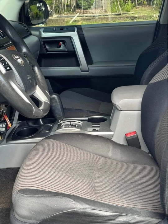 2010 Toyota 4Runner 5th Gen - Image 14 of 14