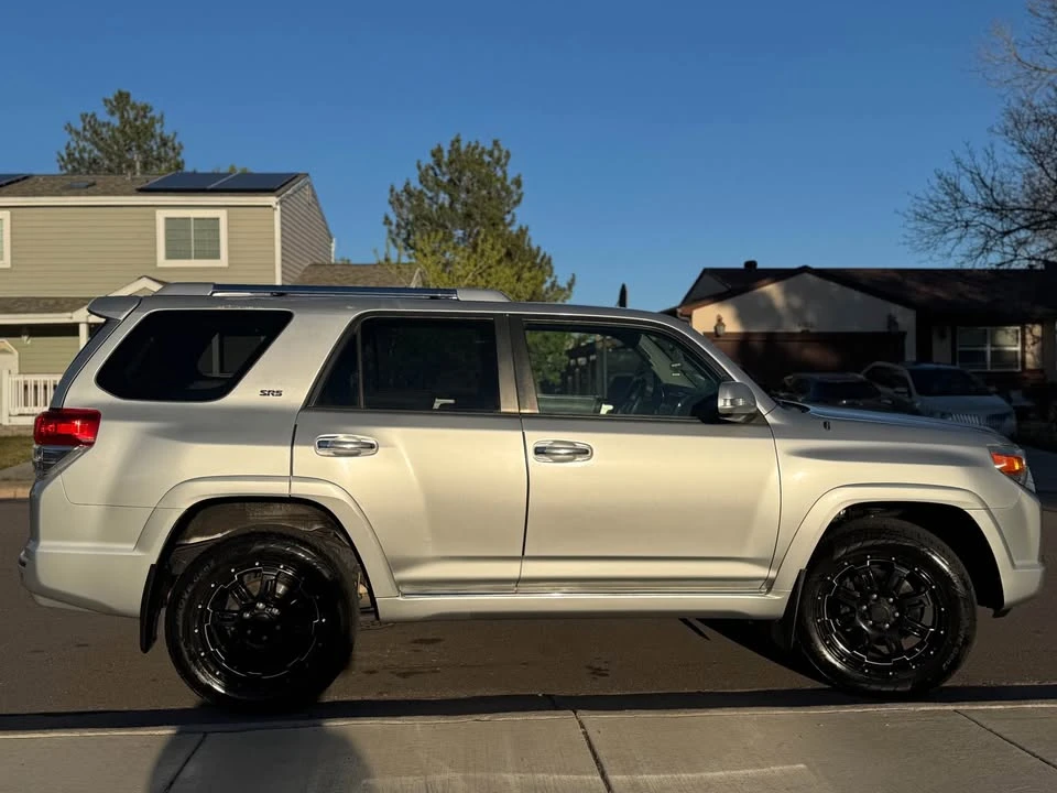 2010 Toyota 4Runner 5th Gen - Image 4 of 19