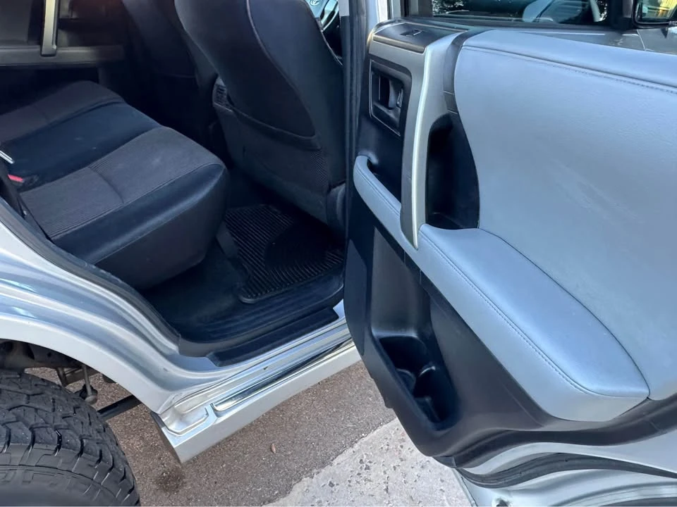 2010 Toyota 4Runner 5th Gen - Image 11 of 18