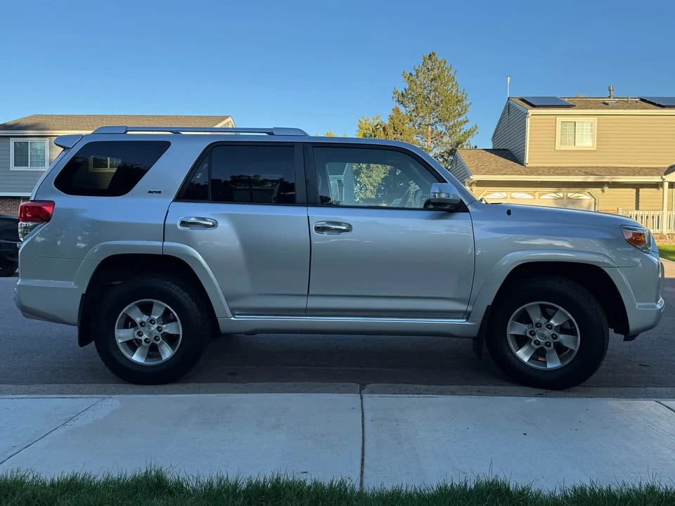 2010 Toyota 4Runner 5th Gen - Image 7 of 18