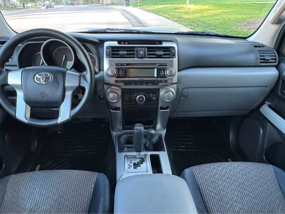 2010 Toyota 4Runner 5th Gen - Image 14 of 18