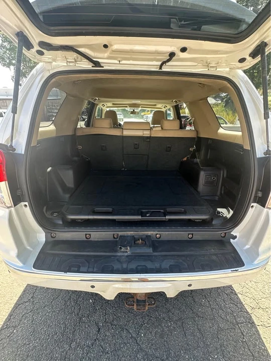 2010 Toyota 4Runner 5th Gen - Image 15 of 19
