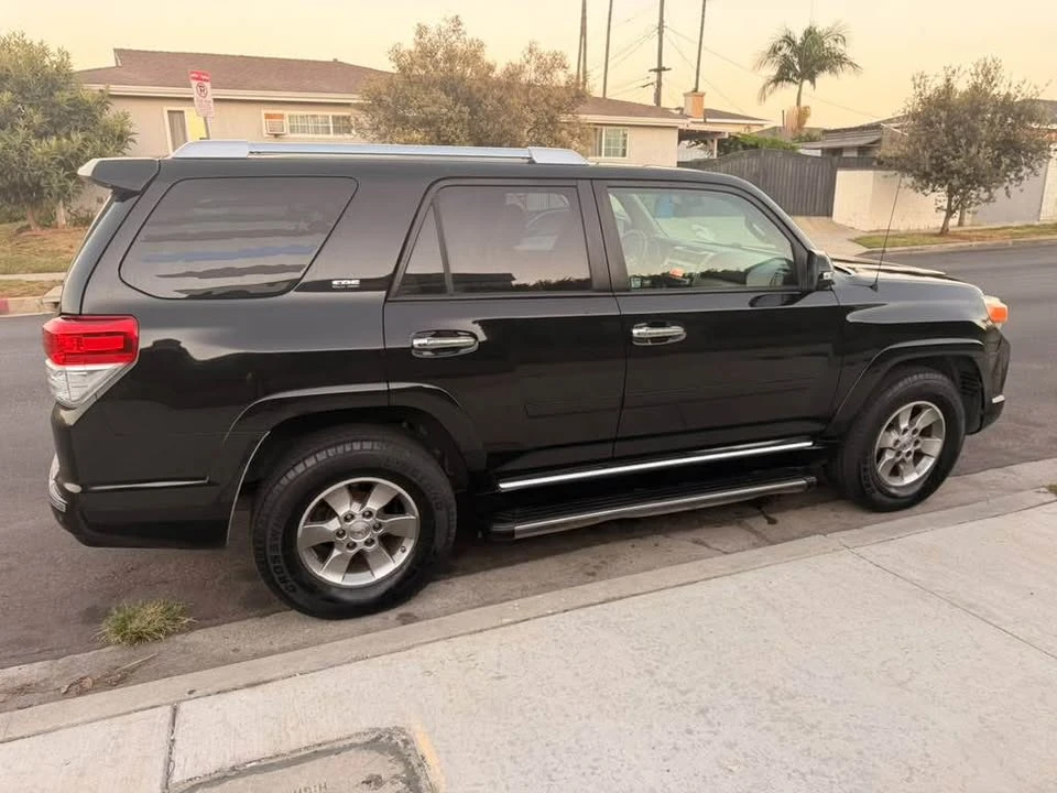 2010 Toyota 4Runner 5th Gen - Image 11 of 13