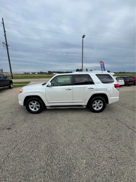 2010 Toyota 4Runner 5th Gen - Image 4 of 10