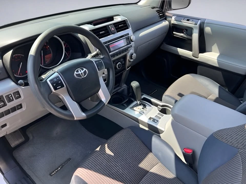 2010 Toyota 4Runner 5th Gen - Image 10 of 20
