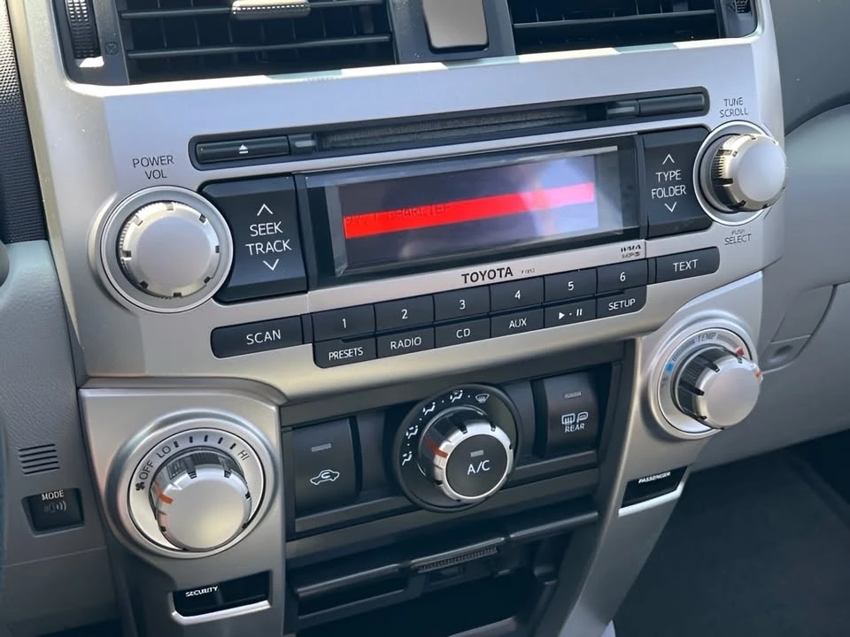 2010 Toyota 4Runner 5th Gen - Image 18 of 20