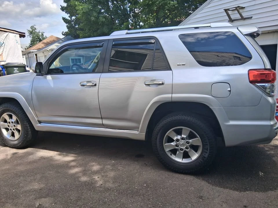 2010 Toyota 4Runner 5th Gen - Image 3 of 12
