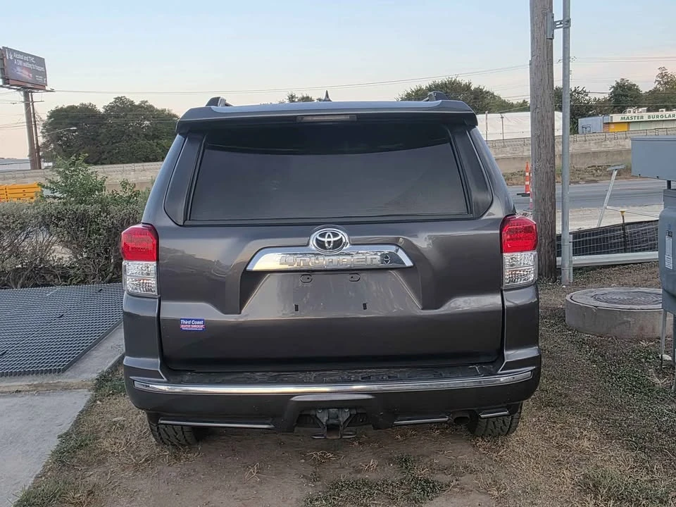 2010 Toyota 4Runner 5th Gen - Image 5 of 11