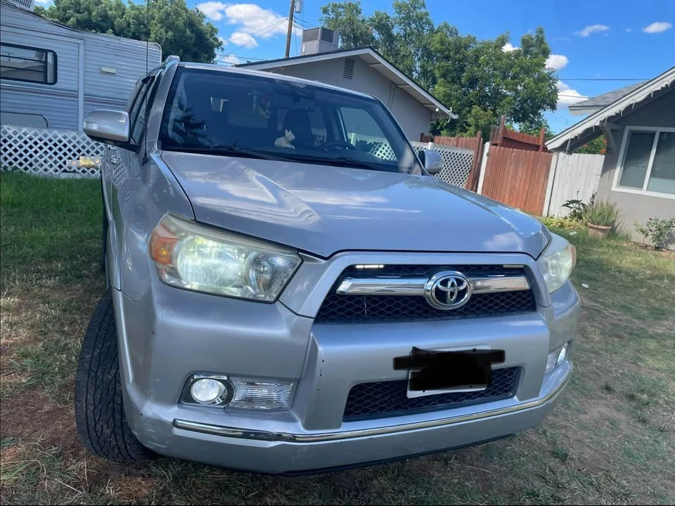 2010 Toyota 4Runner 5th Gen - Image 2 of 9
