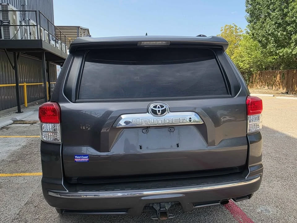 2010 Toyota 4Runner 5th Gen - Image 2 of 7