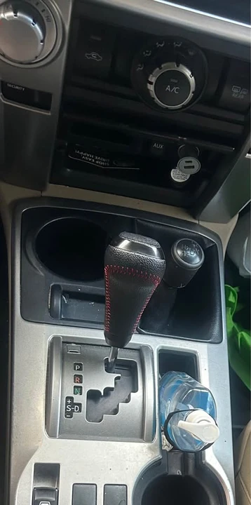 2010 Toyota 4Runner 5th Gen - Image 3 of 4