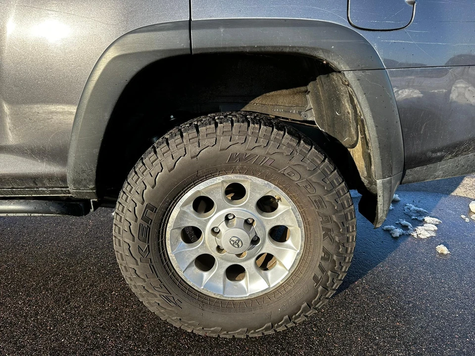 2010 Toyota 4Runner 5th Gen - Image 14 of 26