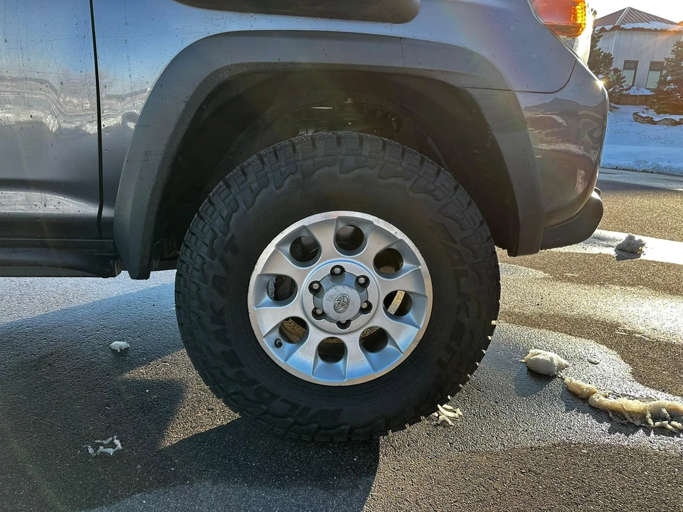 2010 Toyota 4Runner 5th Gen - Image 16 of 26