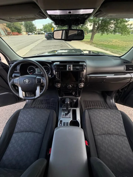 2010 Toyota 4Runner 5th Gen - Image 13 of 20