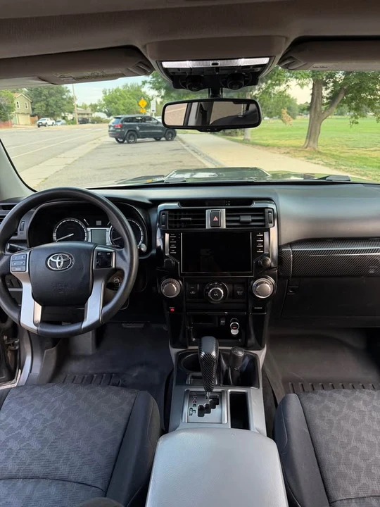 2010 Toyota 4Runner 5th Gen - Image 11 of 20