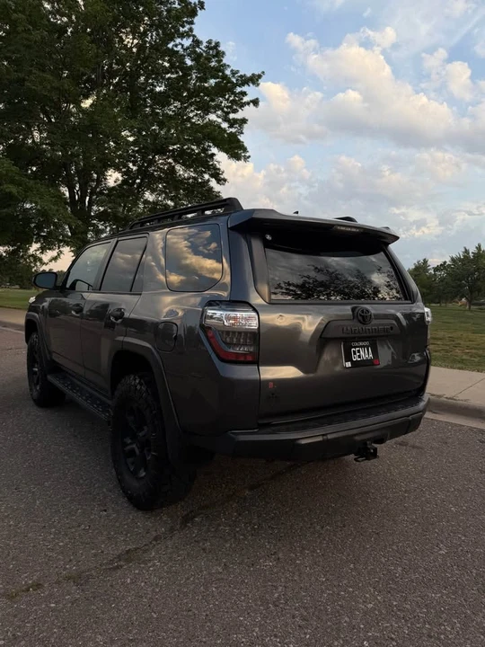 2010 Toyota 4Runner 5th Gen - Image 4 of 20