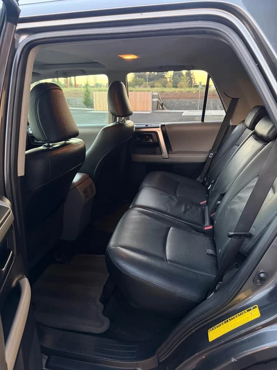 2010 Toyota 4Runner 5th Gen - Image 12 of 18