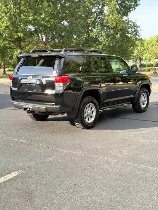 2010 Toyota 4Runner 5th Gen - Image 7 of 20